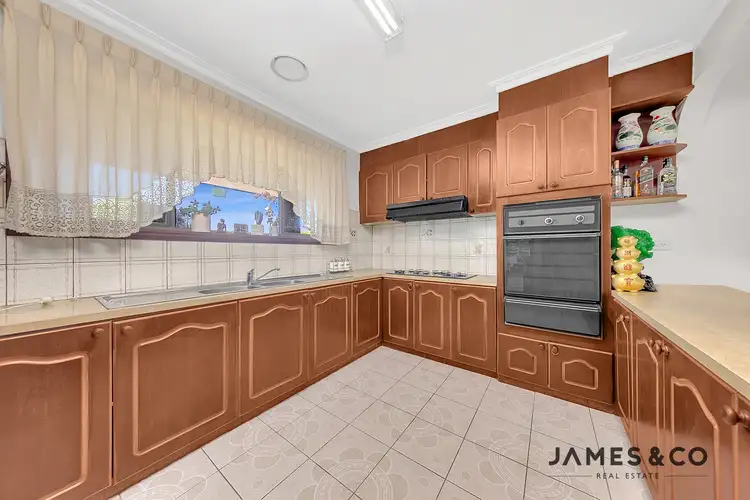 Sixth view of Homely house listing, 10 Cambala Avenue, Lalor VIC 3075