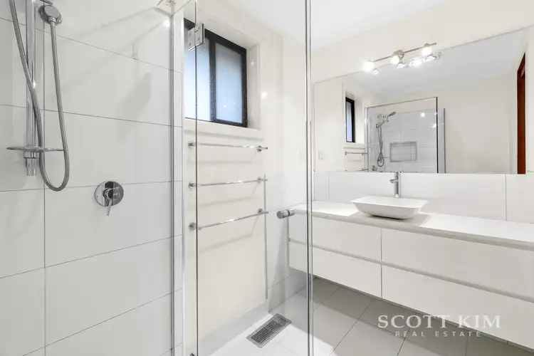 Fifth view of Homely house listing, 25 Colonial Drive, Vermont South VIC 3133