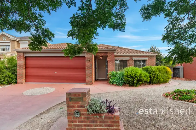 39 Kingfisher Drive, Seabrook VIC 3028