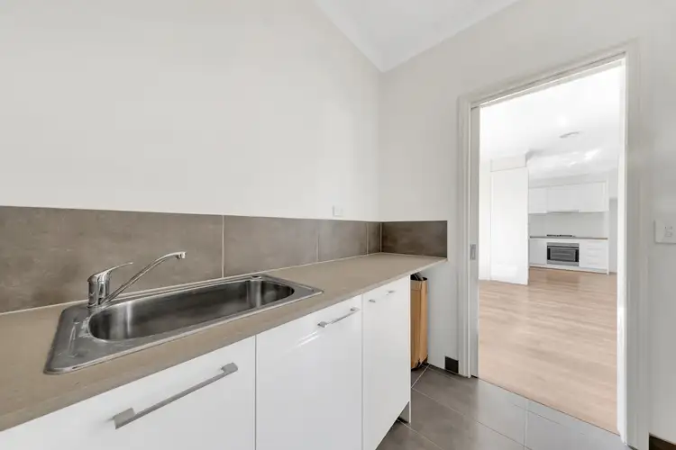 Fifth view of Homely unit listing, 2/39 Boldrewood Parade, Reservoir VIC 3073