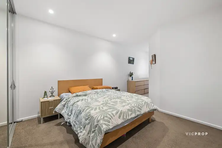 Fifth view of Homely apartment listing, 2705/151 City Road, Southbank VIC 3006