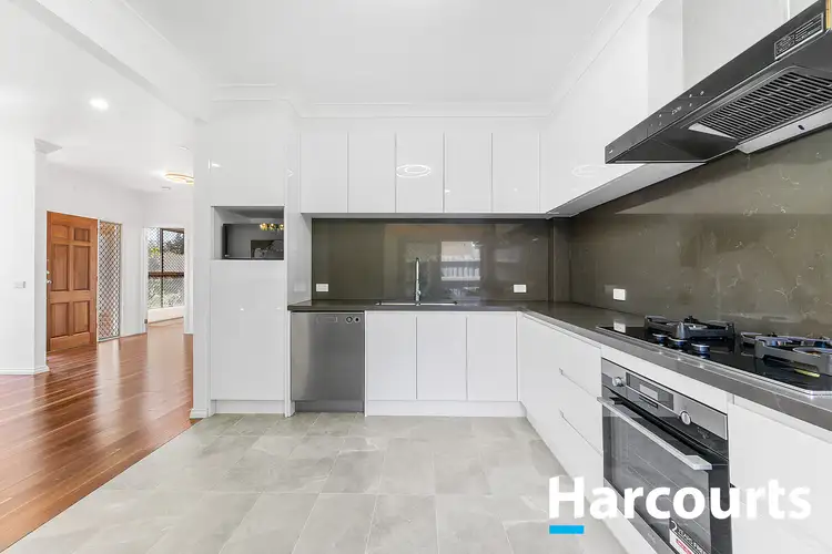 Sixth view of Homely townhouse listing, 1/70 Lechte Road, Mount Waverley VIC 3149