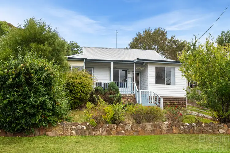 10 Church Avenue, Hepburn Springs VIC 3461
