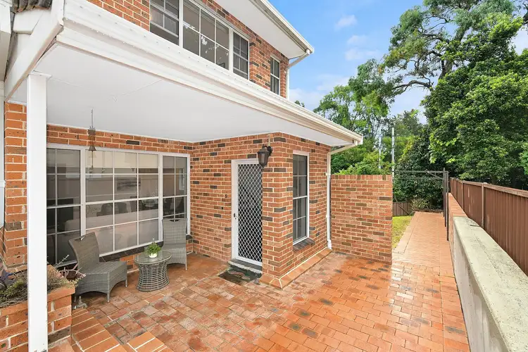 Main view of Homely townhouse listing, 5/8 Oatley Parade, Oatley NSW 2223