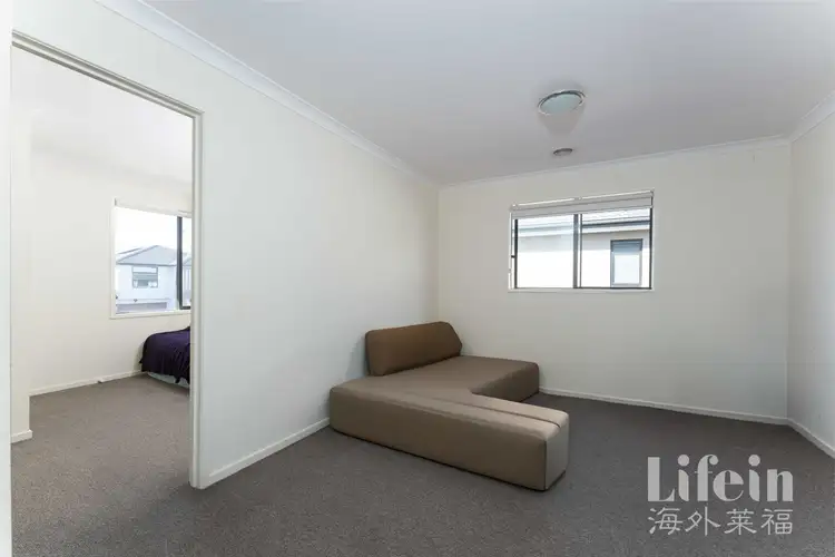 Seventh view of Homely house listing, 6 Emily Promenade, Keysborough VIC 3173