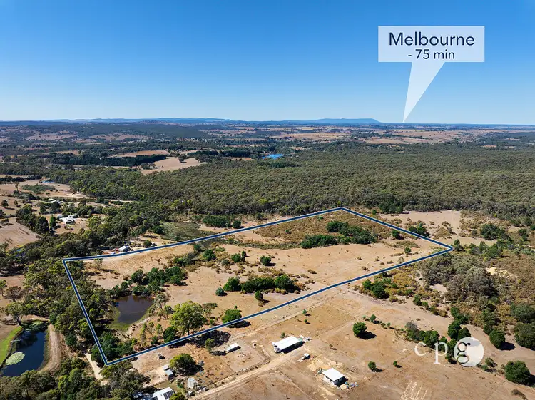 17 Buntins Road, Elphinstone VIC 3448