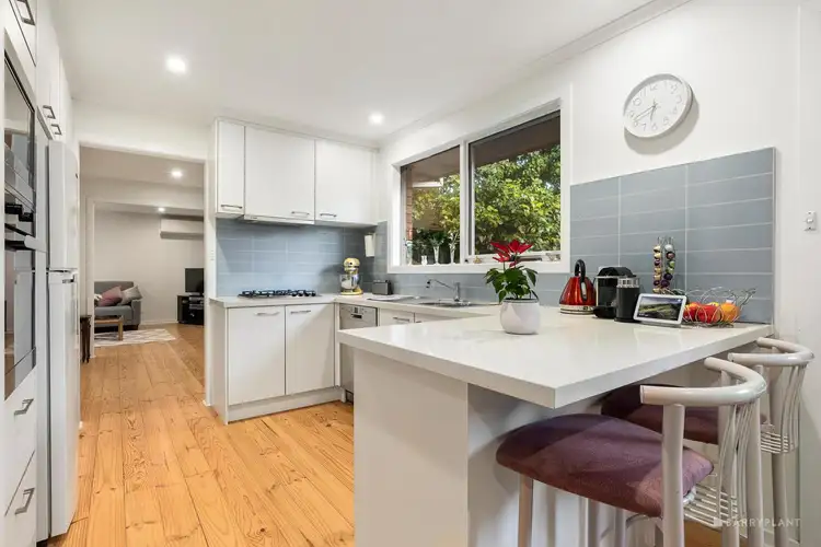 Fourth view of Homely unit listing, 2/168 Surrey Road, Blackburn VIC 3130