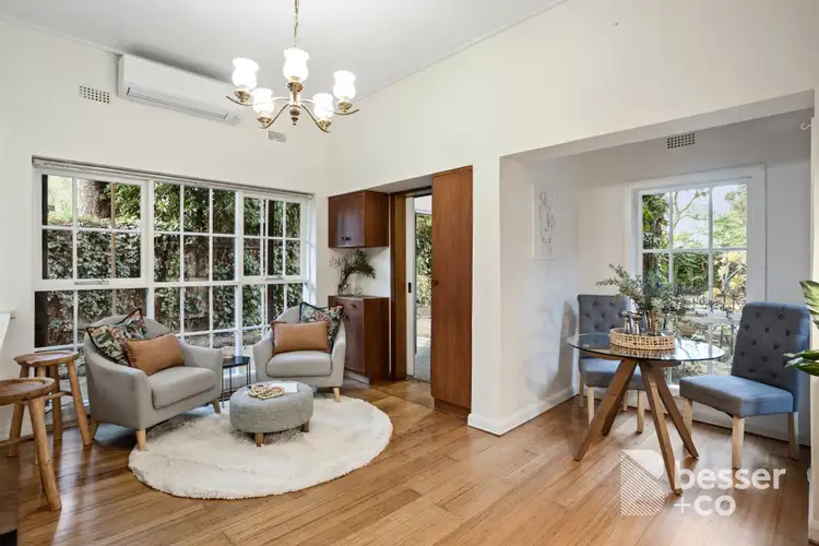Fourth view of Homely house listing, 2 Grimwade Court, Caulfield North VIC 3161