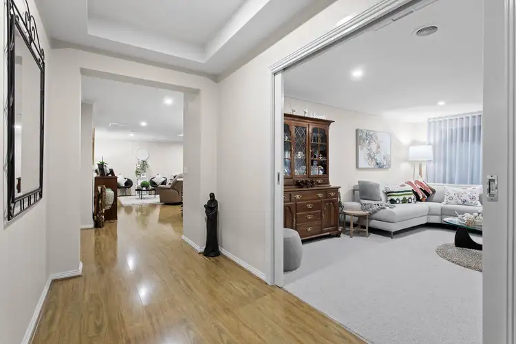 Fifth view of Homely house listing, 1 Selwyn Court, Skye VIC 3977