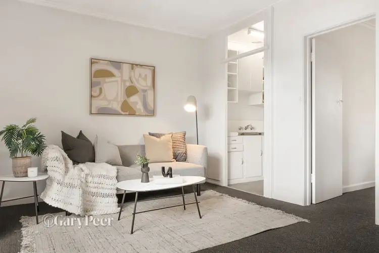 Third view of Homely apartment listing, 9/32 Clarence Street, Elsternwick VIC 3185