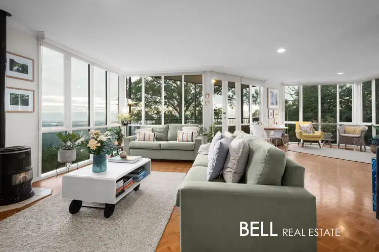 10 Locarno Avenue, Kallista VIC 3791