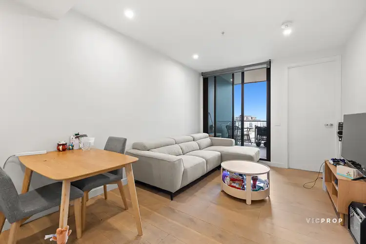 708/803 Dandenong Road, Malvern East VIC 3145