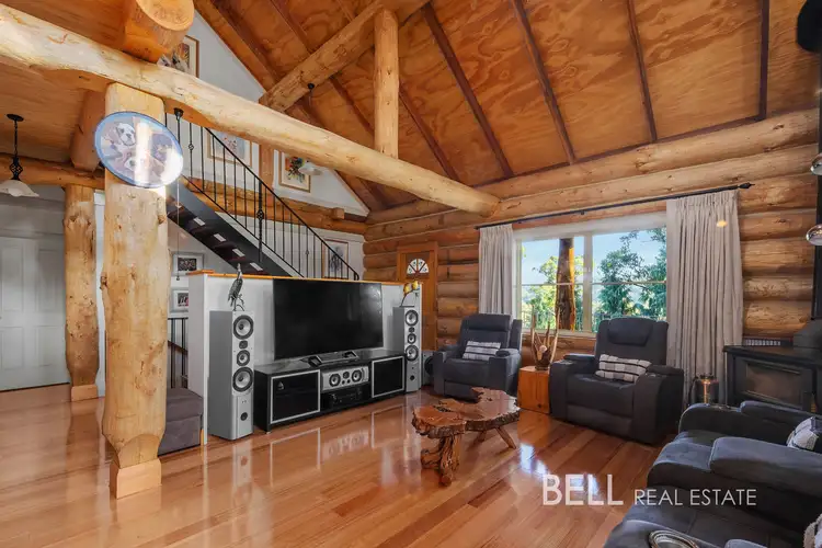 Sixth view of Homely house listing, 2 Ivy Street, Cockatoo VIC 3781