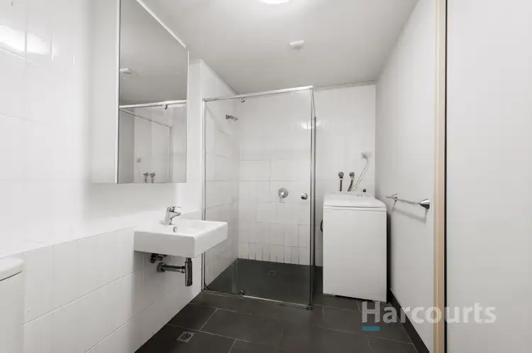 Fifth view of Homely apartment listing, 17/103 Atherton Road, Oakleigh VIC 3166