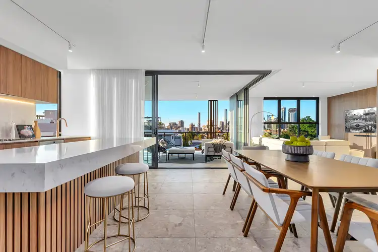 402/11 Carlton Street, Highgate Hill QLD 4101