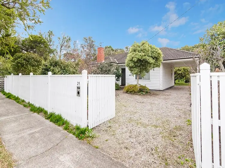 25 Cannes Avenue, Bonbeach VIC 3196
