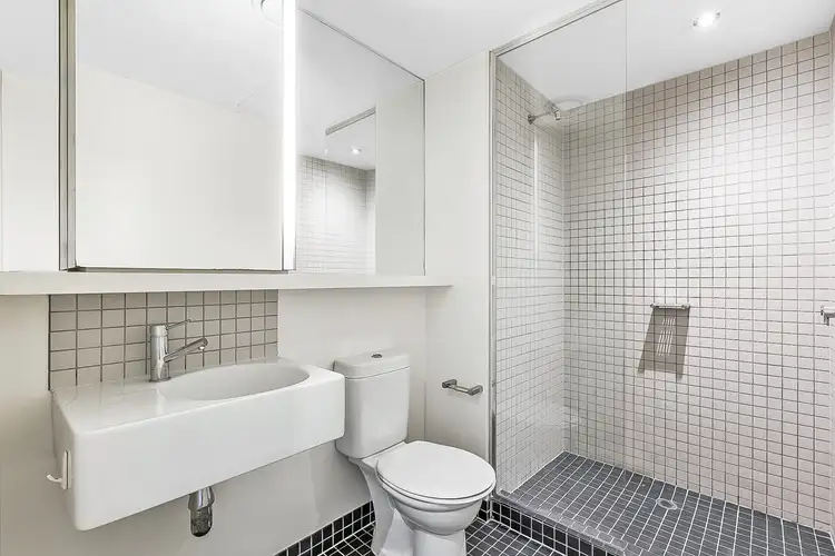 Fifth view of Homely apartment listing, 613/162 Albert Street, East Melbourne VIC 3002