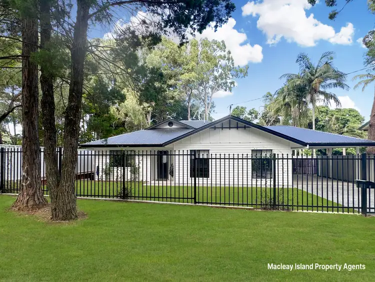 6 Orion Street, Macleay Island QLD 4184