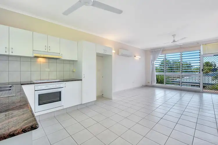 Second view of Homely unit listing, 6/5 Hinkler Crescent, Fannie Bay NT 820