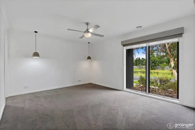 Second view of Homely house listing, 39 Bimberry Circuit, Clyde VIC 3978