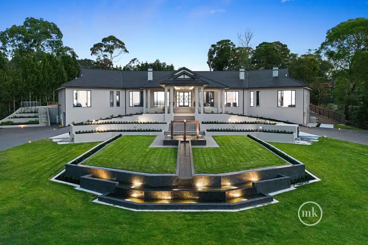 11 Amberley Way, Lower Plenty VIC 3093