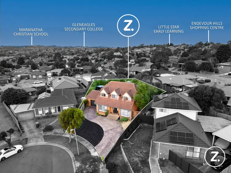 Second view of Homely house listing, 8 Hamilton Close, Endeavour Hills VIC 3802