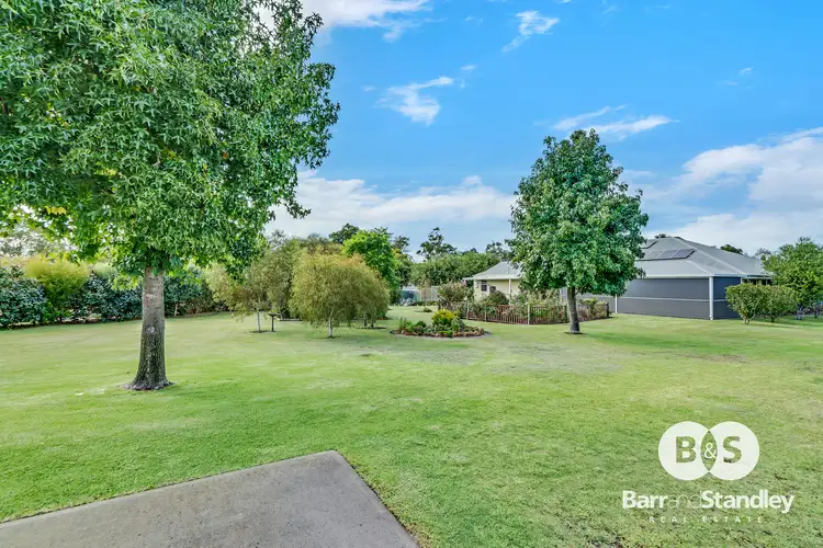 Sixth view of Homely house listing, 2 Leschenaultia Circle, Donnybrook WA 6239