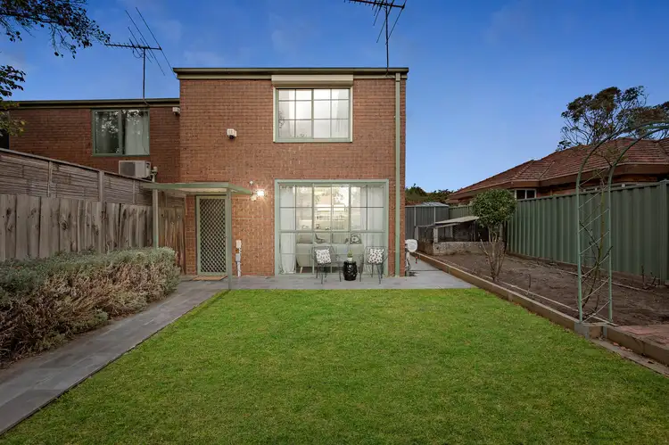 1/85 Ballarat Road, Maidstone VIC 3012