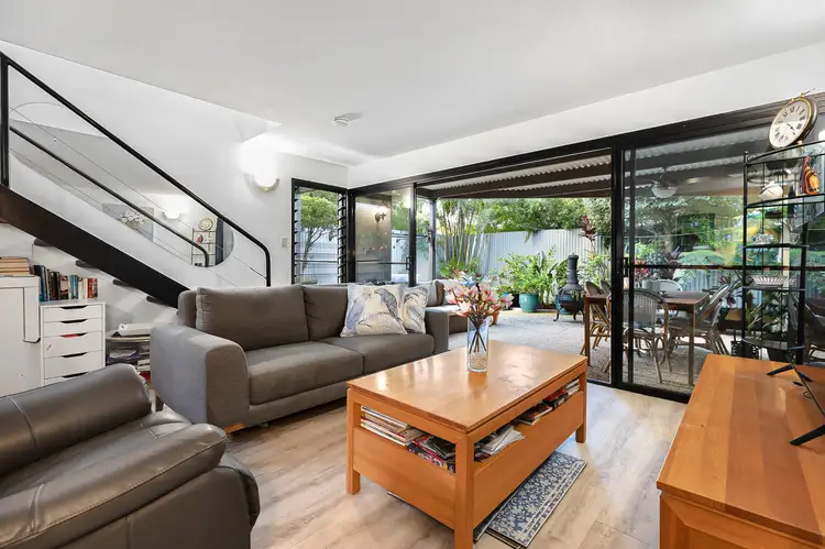10 Doonella Street