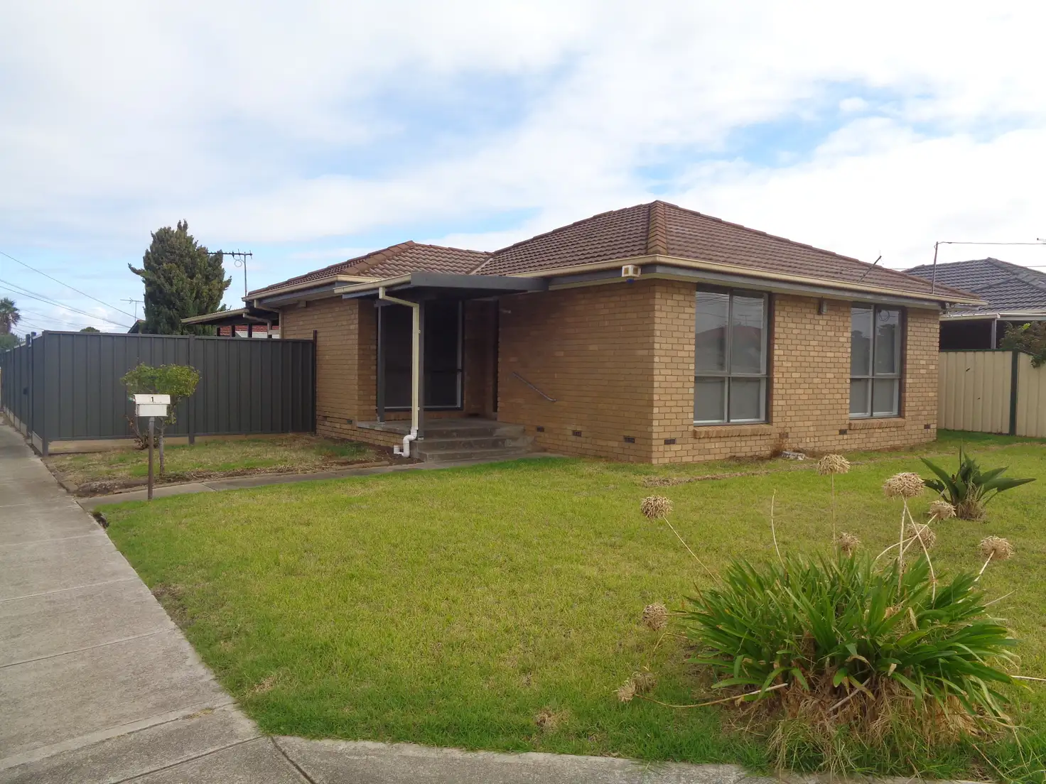 Main view of Homely house listing, 1 Pottenger Way, St Albans VIC 3021