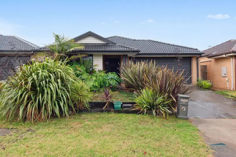 6 Alexandro Grove, Hastings VIC 3915