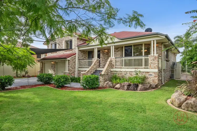 6 Silvestro Place, Edens Landing QLD 4207