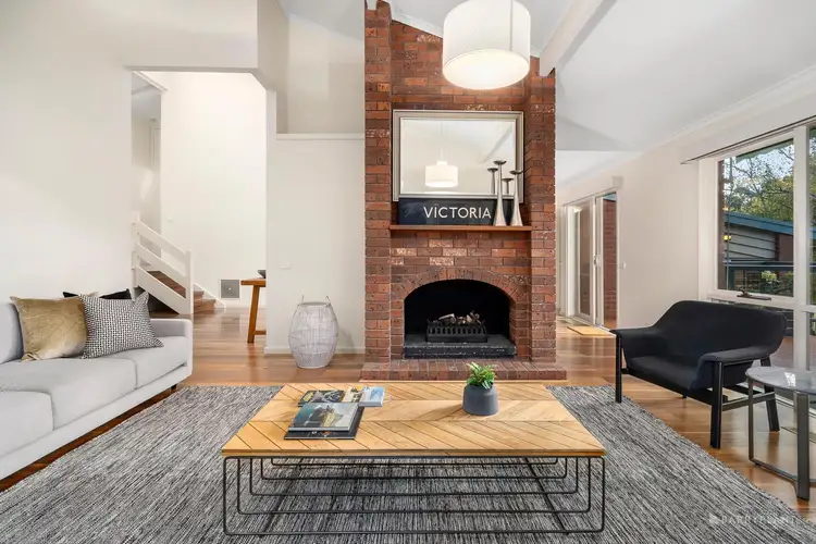18 Buvelot Wynd, Doncaster East VIC 3109