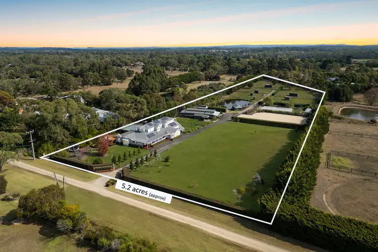12 Hendersons Road, Bittern VIC 3918