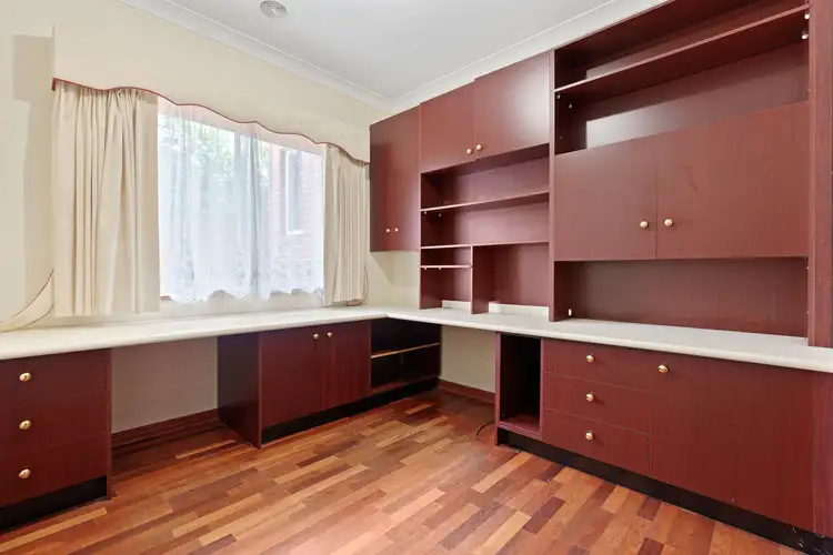 Fifth view of Homely house listing, 7 Joanna Court, Mount Waverley VIC 3149