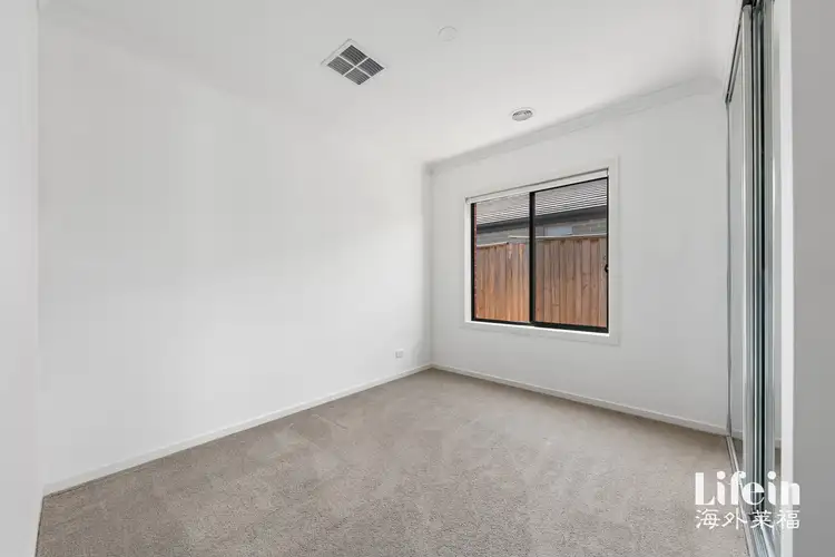 Sixth view of Homely house listing, 5 Henna Avenue, Greenvale VIC 3059