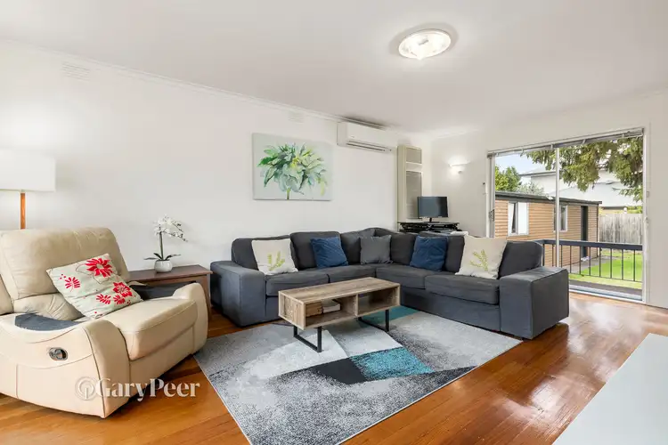 Second view of Homely house listing, 10 Pascall Street, Mount Waverley VIC 3149