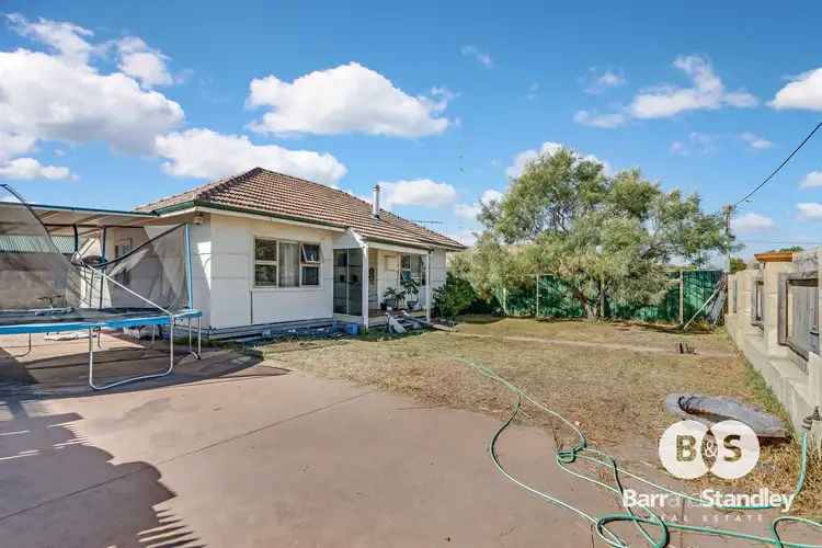 63 Gibbs Street, Carey Park WA 6230