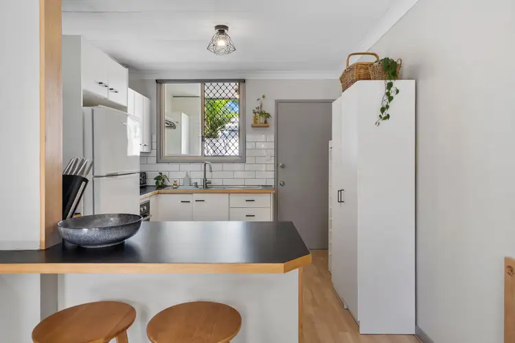 Third view of Homely unit listing, 2/84 Whitmore Street, Taringa QLD 4068