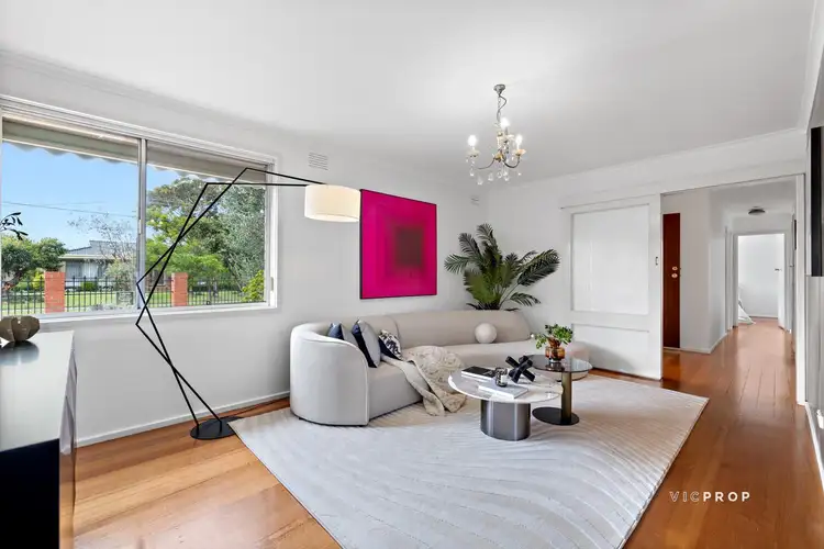 Fourth view of Homely house listing, 5 Enngonia Crescent, Clayton South VIC 3169
