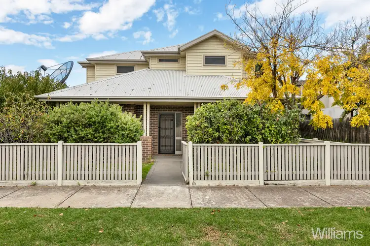 1/45 Paxton Street, South Kingsville VIC 3015