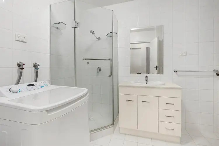 Sixth view of Homely apartment listing, 1/1 Coppin Grove, Hawthorn VIC 3122
