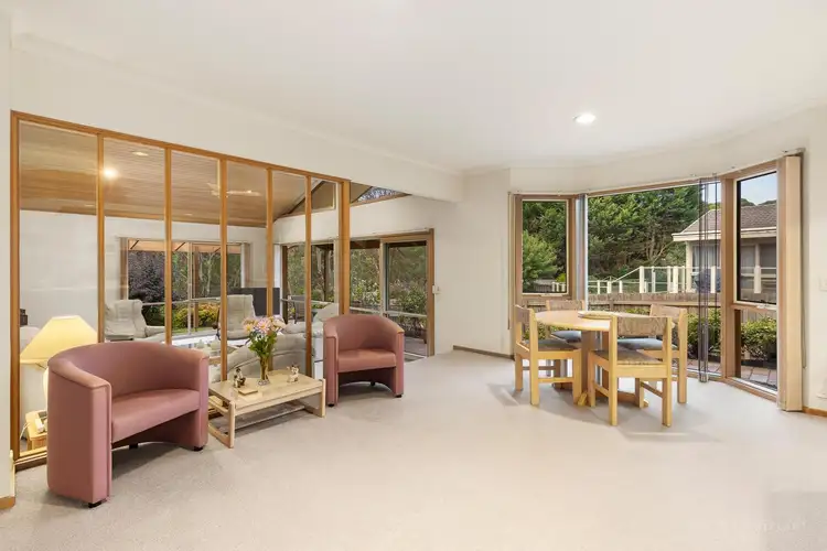 Fifth view of Homely house listing, 8 Parklands Close, Donvale VIC 3111