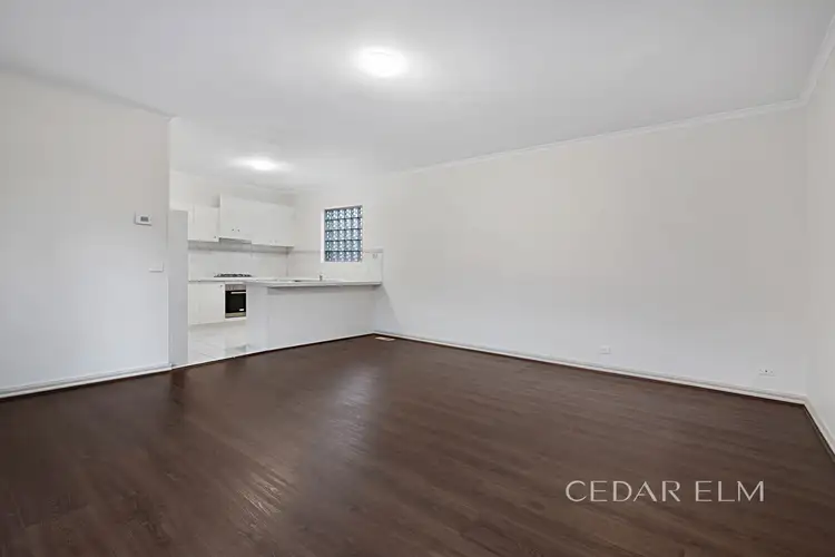 2D Renown Street, Burwood VIC 3125
