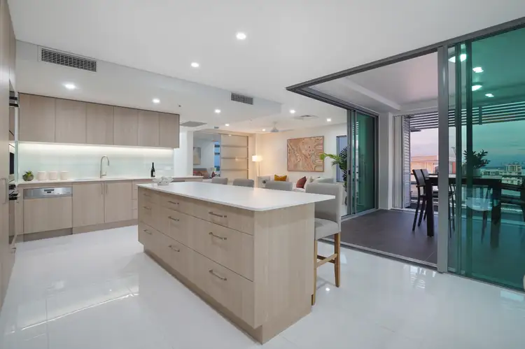 Fifth view of Homely unit listing, 233/130 Esplanade, Darwin City NT 800