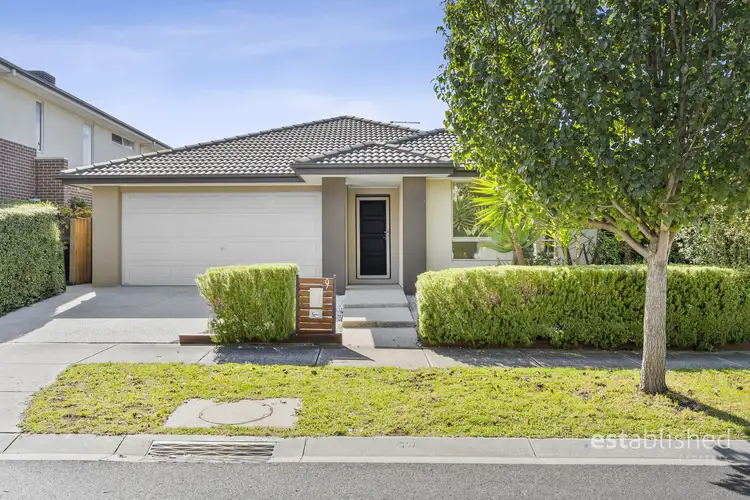 9 Denman Drive, Point Cook VIC 3030