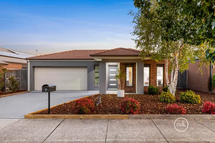 7 Woorawa Drive, Doreen VIC 3754