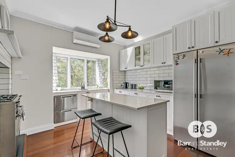 29 Peet Street, Harvey WA 6220
