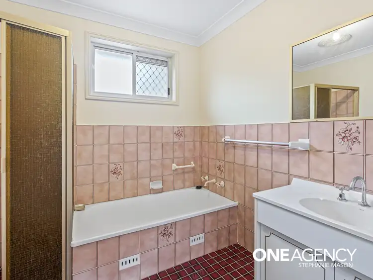 Fifth view of Homely villa listing, 5/2-4 James Road, Toukley NSW 2263