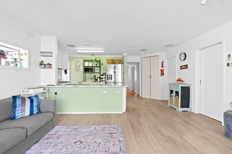 Fourth view of Homely house listing, 17 Raphael Crescent, Frankston VIC 3199